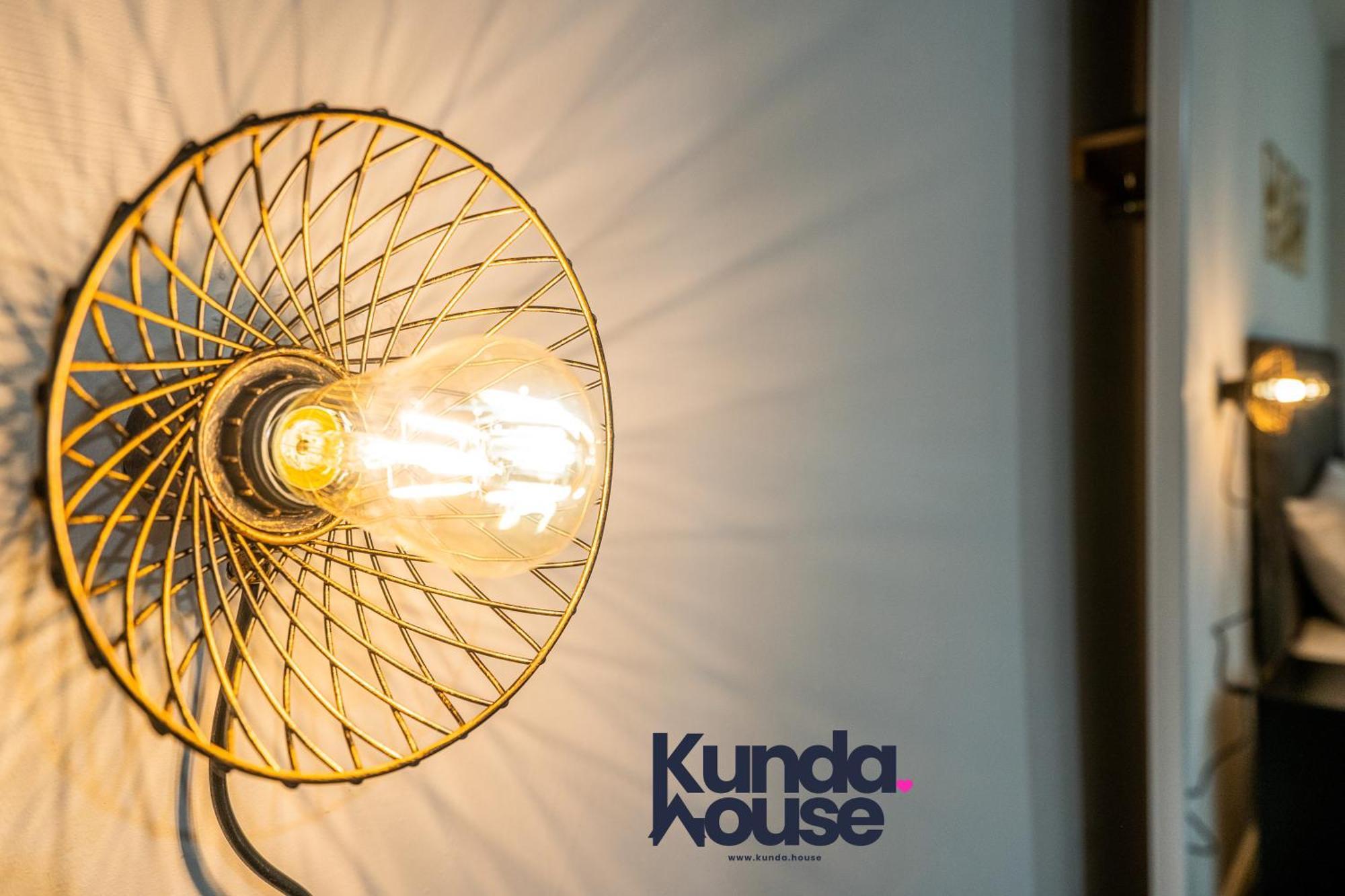 버밍엄 Kunda House In Tyseley 아파트 외부 사진