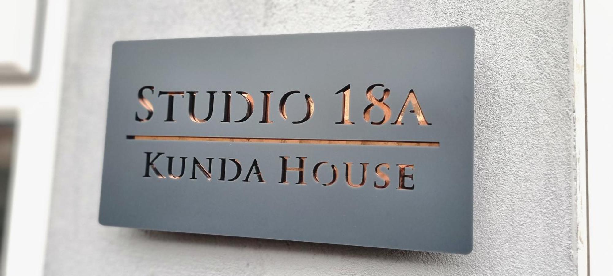 버밍엄 Kunda House In Tyseley 아파트 외부 사진